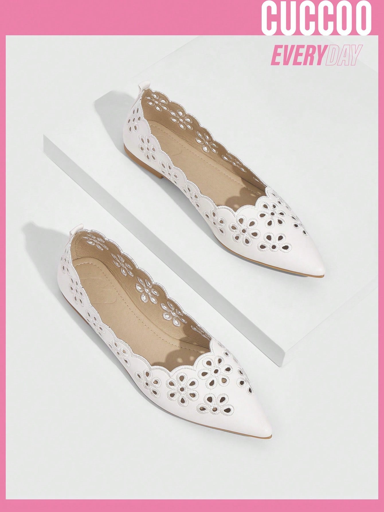 Fashionable White Hollow Out Embroidered Flat Shoes For Women For Spring And Summer