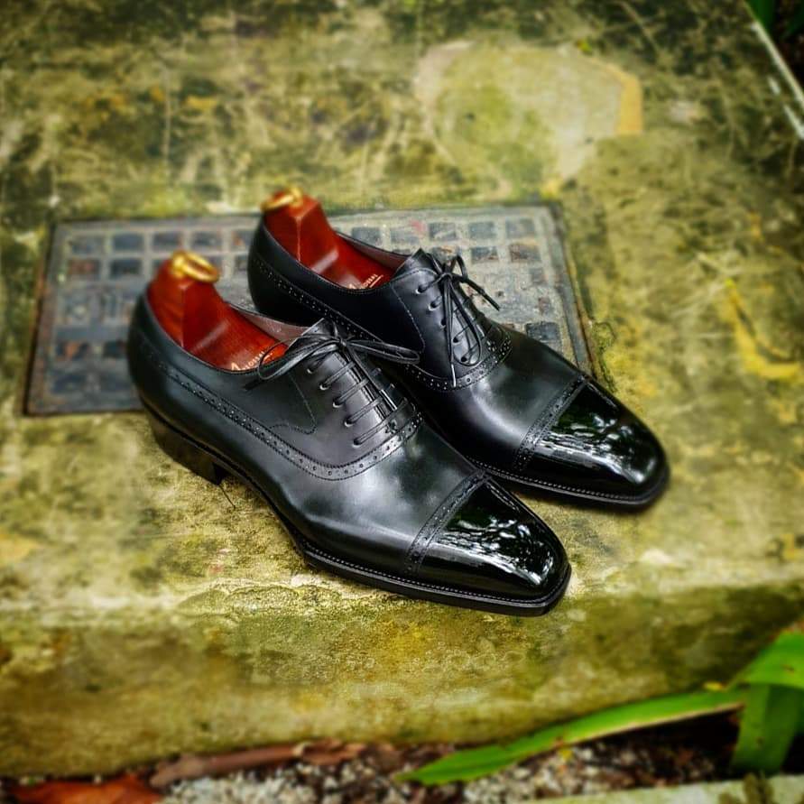 HILLCREST BLACK OXFORD