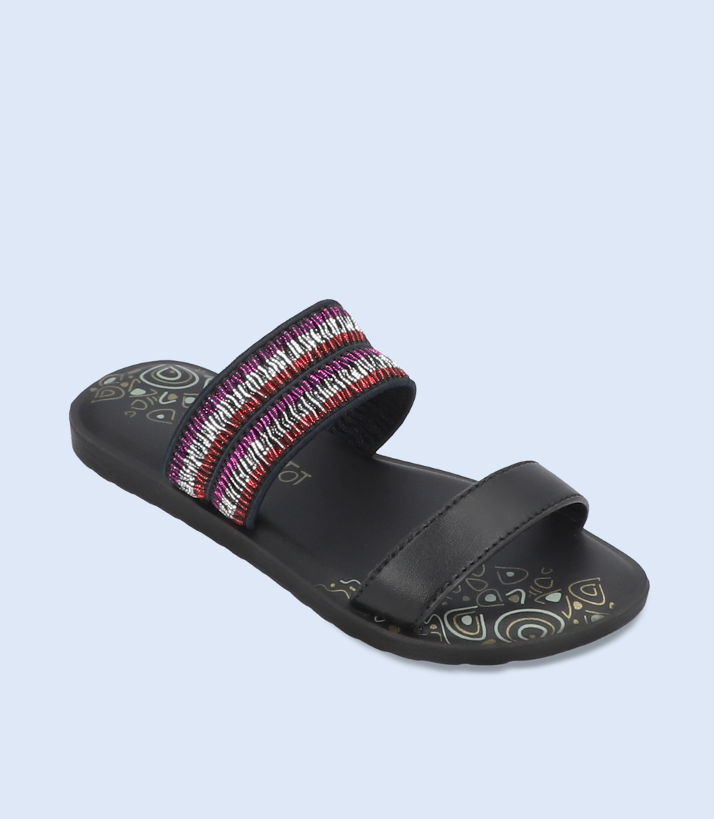 KG0134-BLACK-Girls Slippers