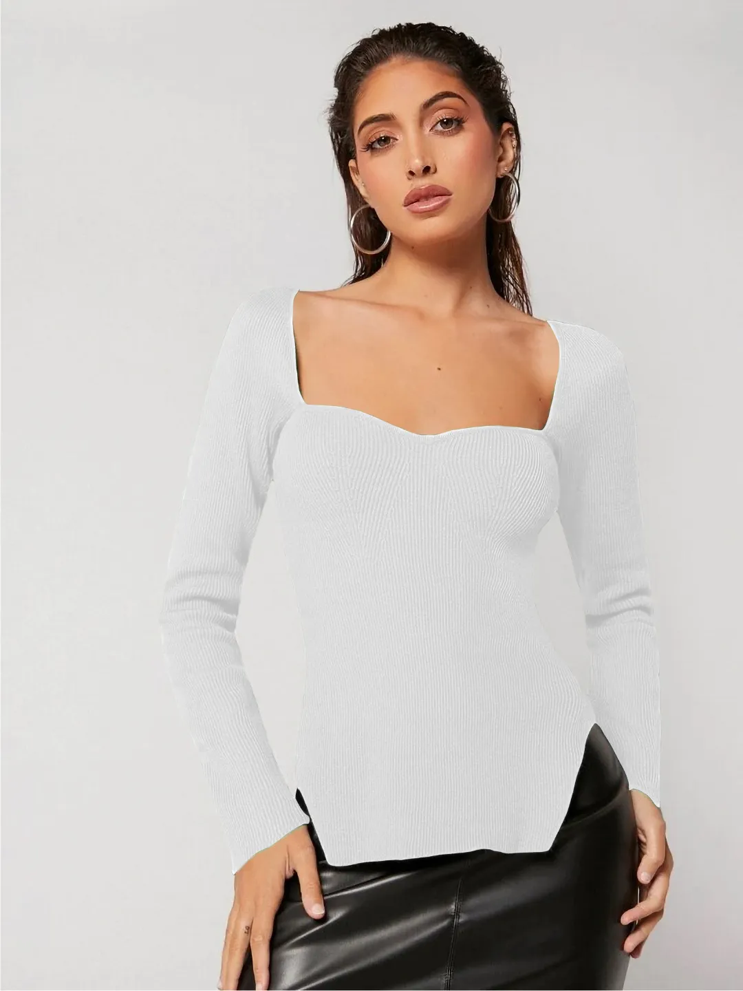 Stretchable Ribbed Sweetheart Neck Top